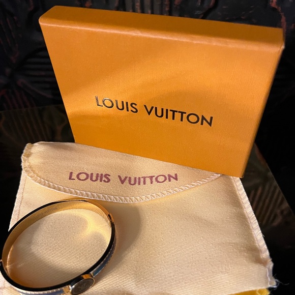Louis Vuitton Gold-Tone Bangle with Blue Enamel Dust bag and box included - Picture 2 of 9